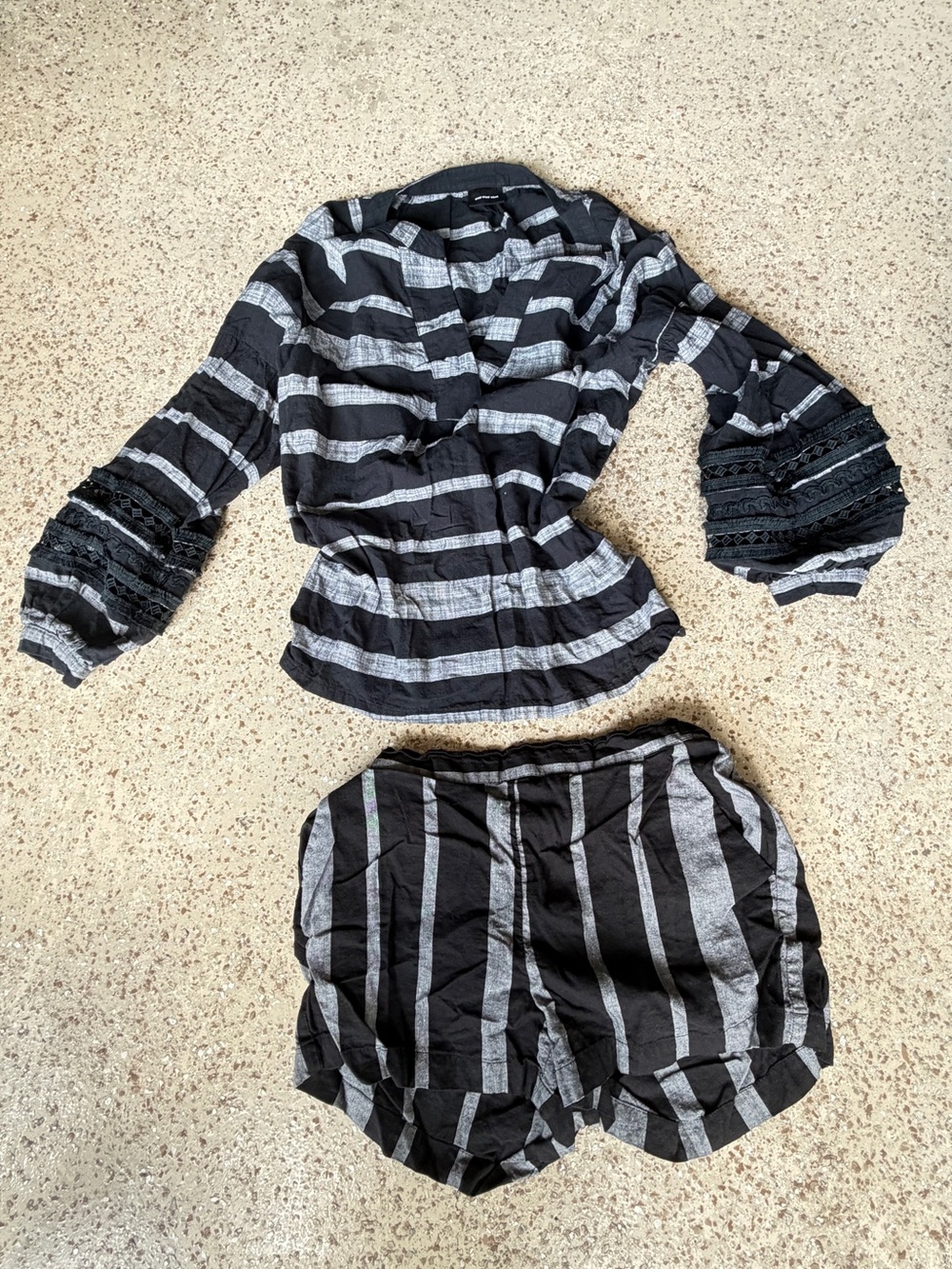 Anthropology Who What Wear 2 Piece Striped Cotton Set Size S Black Gray